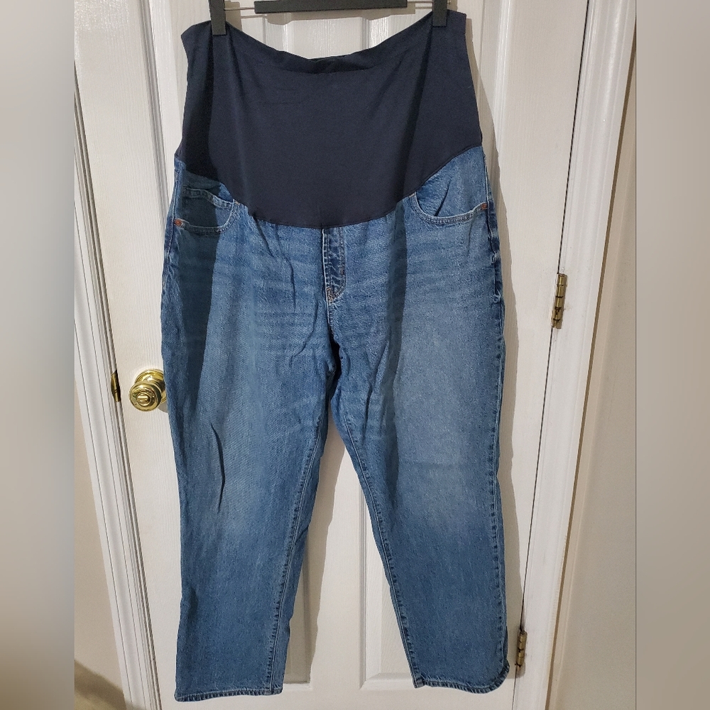 Old Navy Maternity Slouchy Straight Jeans